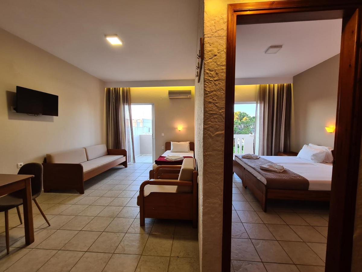 Abella Hotel Agia Marina المظهر الخارجي الصورة